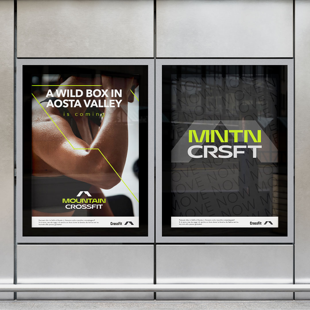mockup_0000_Citylight_Poster_Frames_Mockup_3 copia